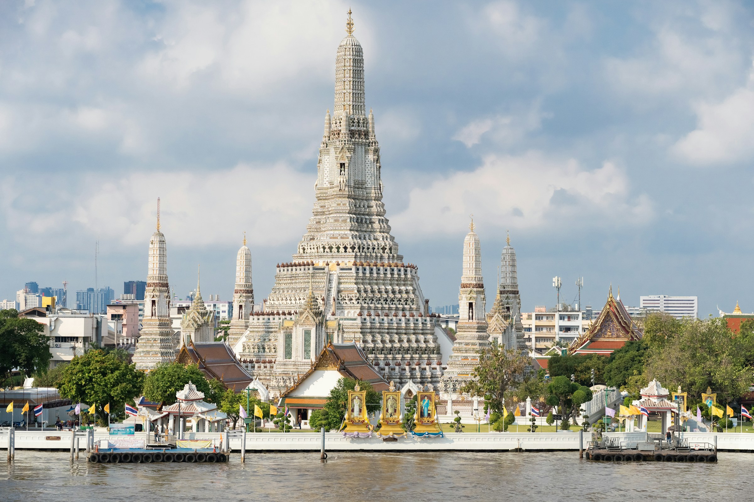 anantachai saothong 0DKDTSFBXc8 unsplash Nidhi Holidays