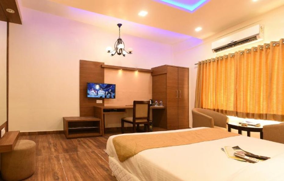 Club Room