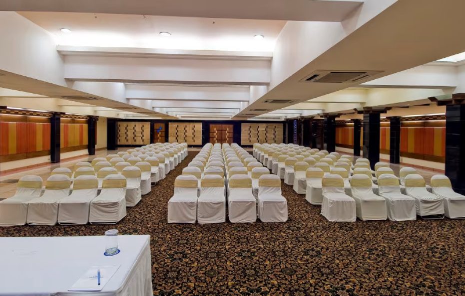Rivera Sarovar Portico