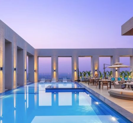 Bellevue Sarovar Premier