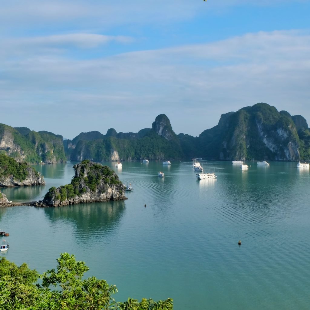 Vietnam Tour - Nidhi Holidays