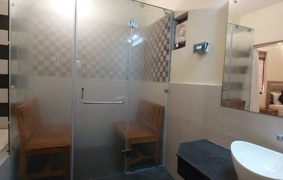 Vapour Suite(With Steam Bath)