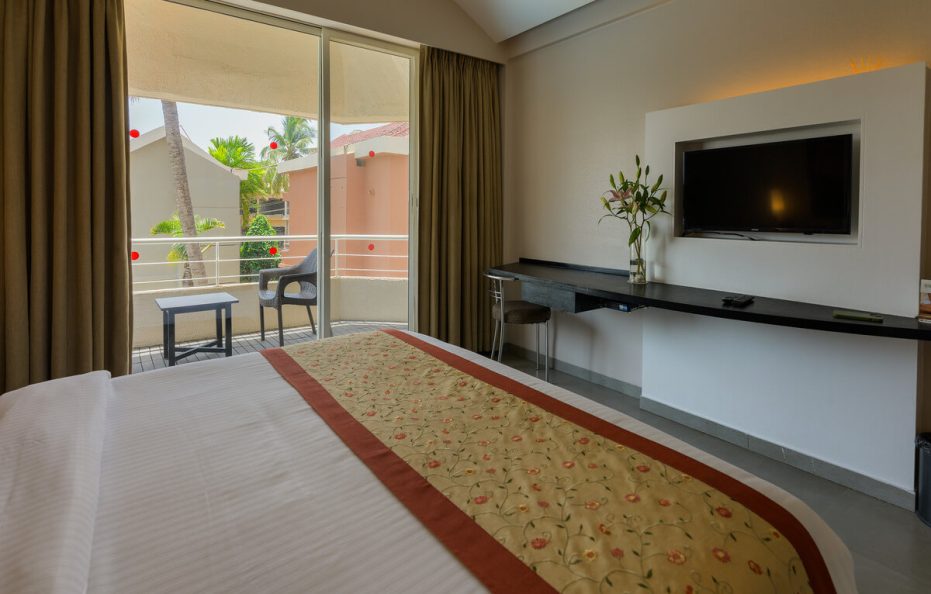 Balcony Room