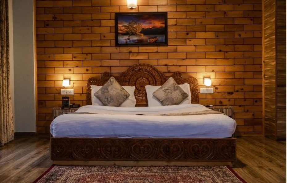 Snowflakes Resort and Spa
