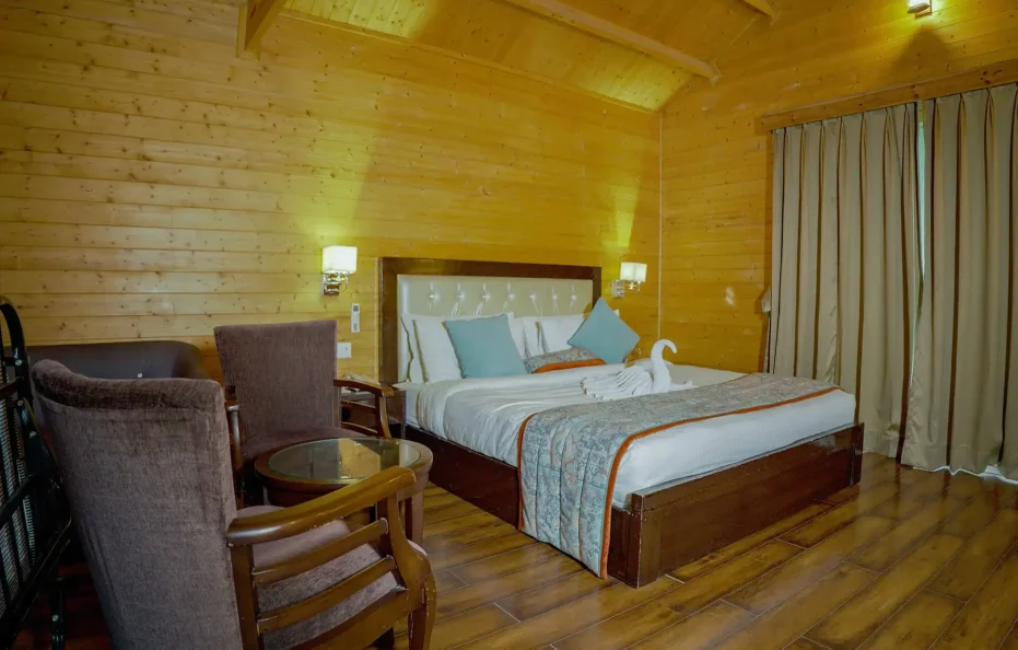 Sun Suite / Bamboo Cottage / Mud Cottage / Wooden Cottage