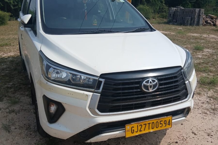 Toyota Innova Crysta